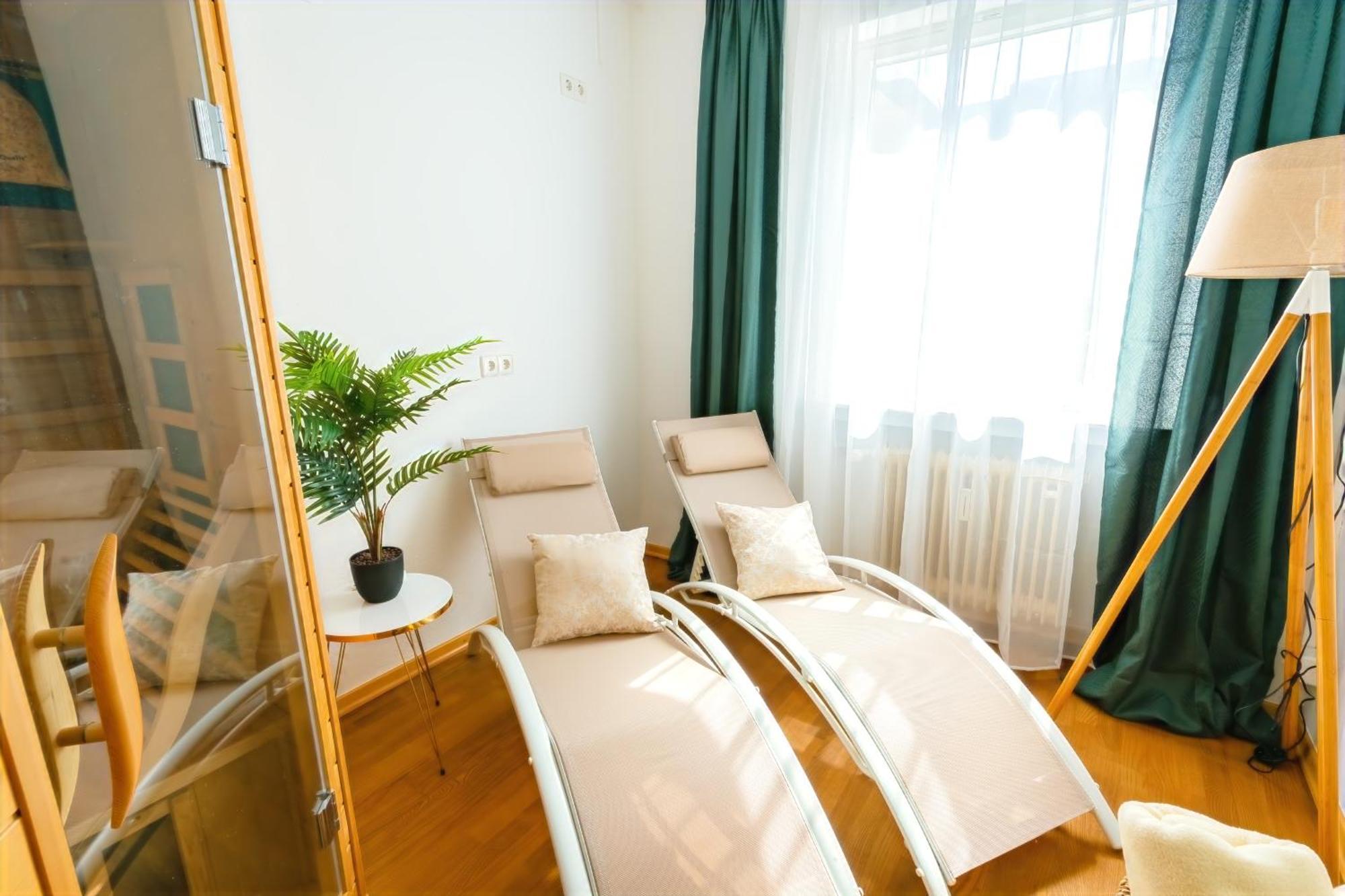 The Big Muenster Fuer Bis Zu 12, Whirlpool, Sauna, Zentral, Tischfussball, Balkon, Gasgrill Ульм Екстер'єр фото