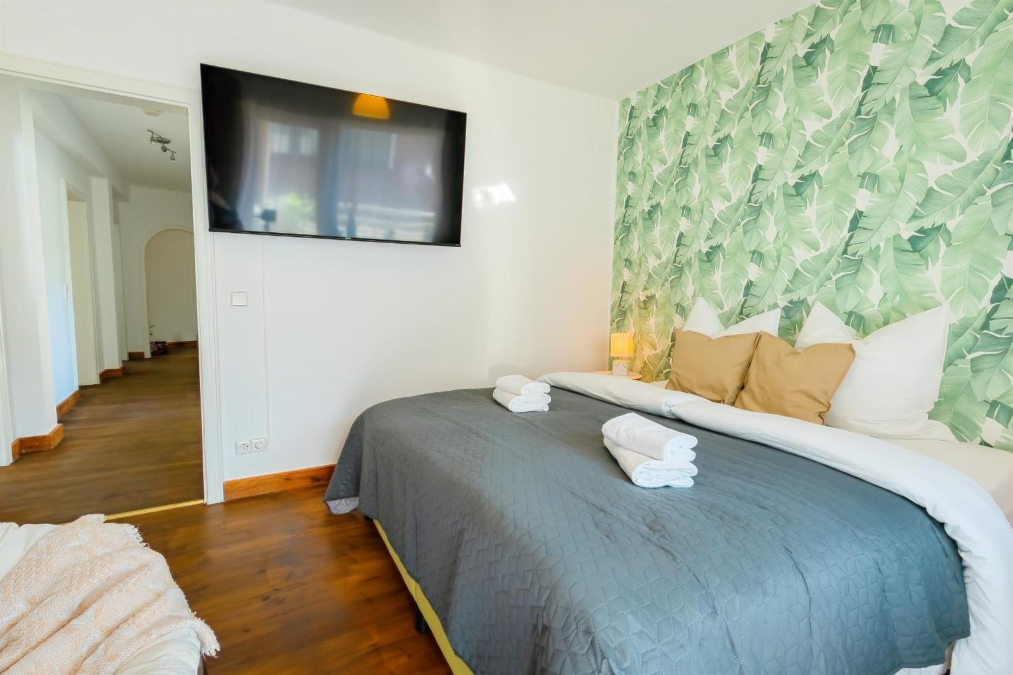 The Big Muenster Fuer Bis Zu 12, Whirlpool, Sauna, Zentral, Tischfussball, Balkon, Gasgrill Ульм Екстер'єр фото
