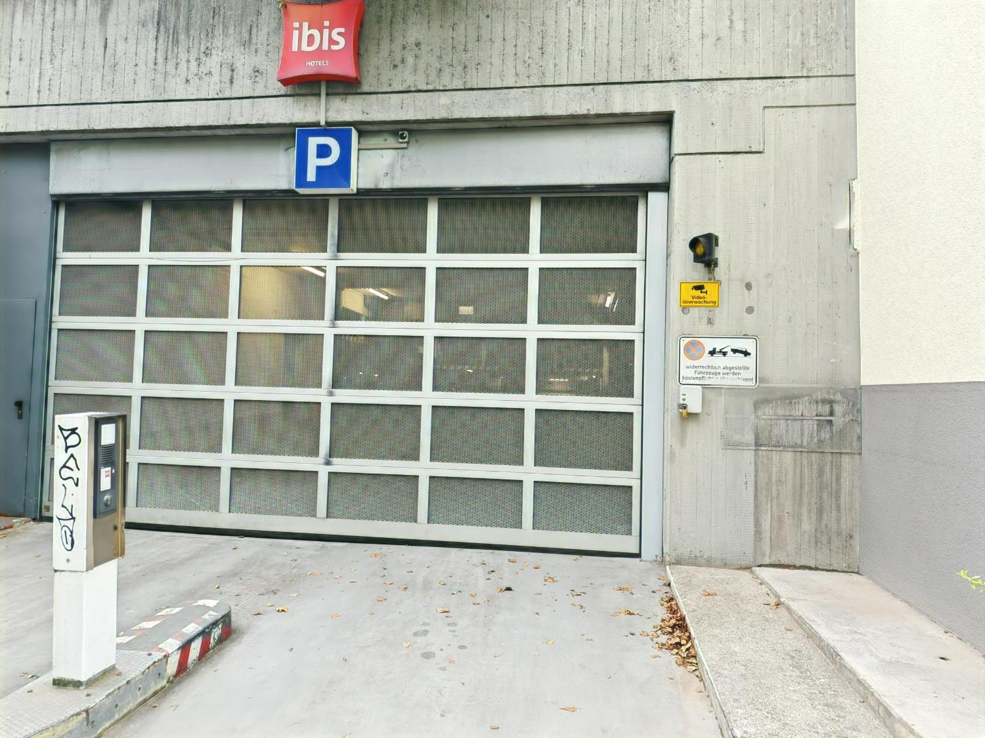 The Big Muenster Fuer Bis Zu 12, Whirlpool, Sauna, Zentral, Tischfussball, Balkon, Gasgrill Ульм Екстер'єр фото